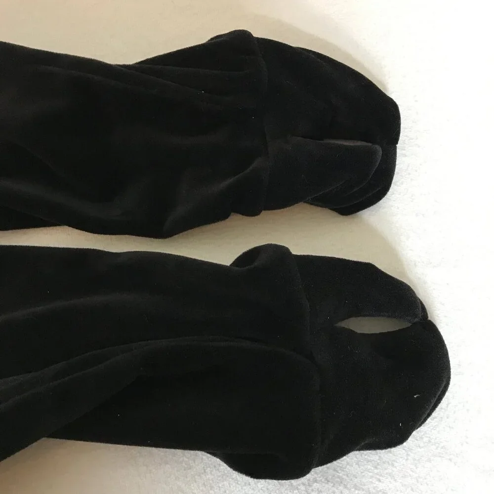 Cuddl Duds Size XL Black Velvet Tunic Popover Top With Side Slits & Thumbholes - Picture 10 of 10